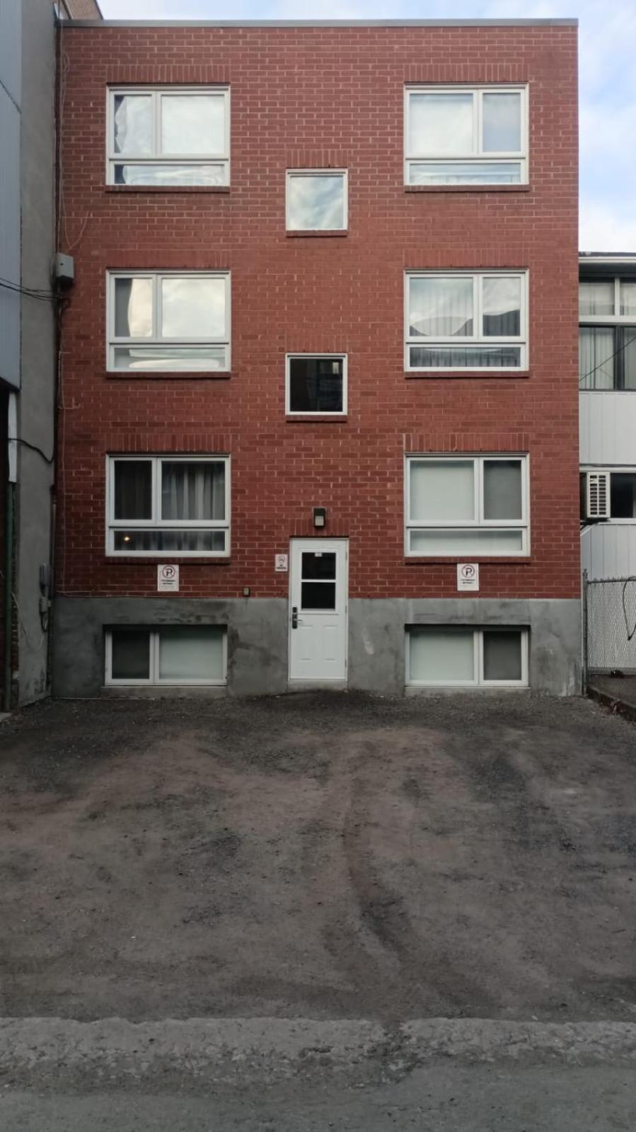 Romantic Studio In The Heart Of Little Italy By Den Stays Montreal Ngoại thất bức ảnh